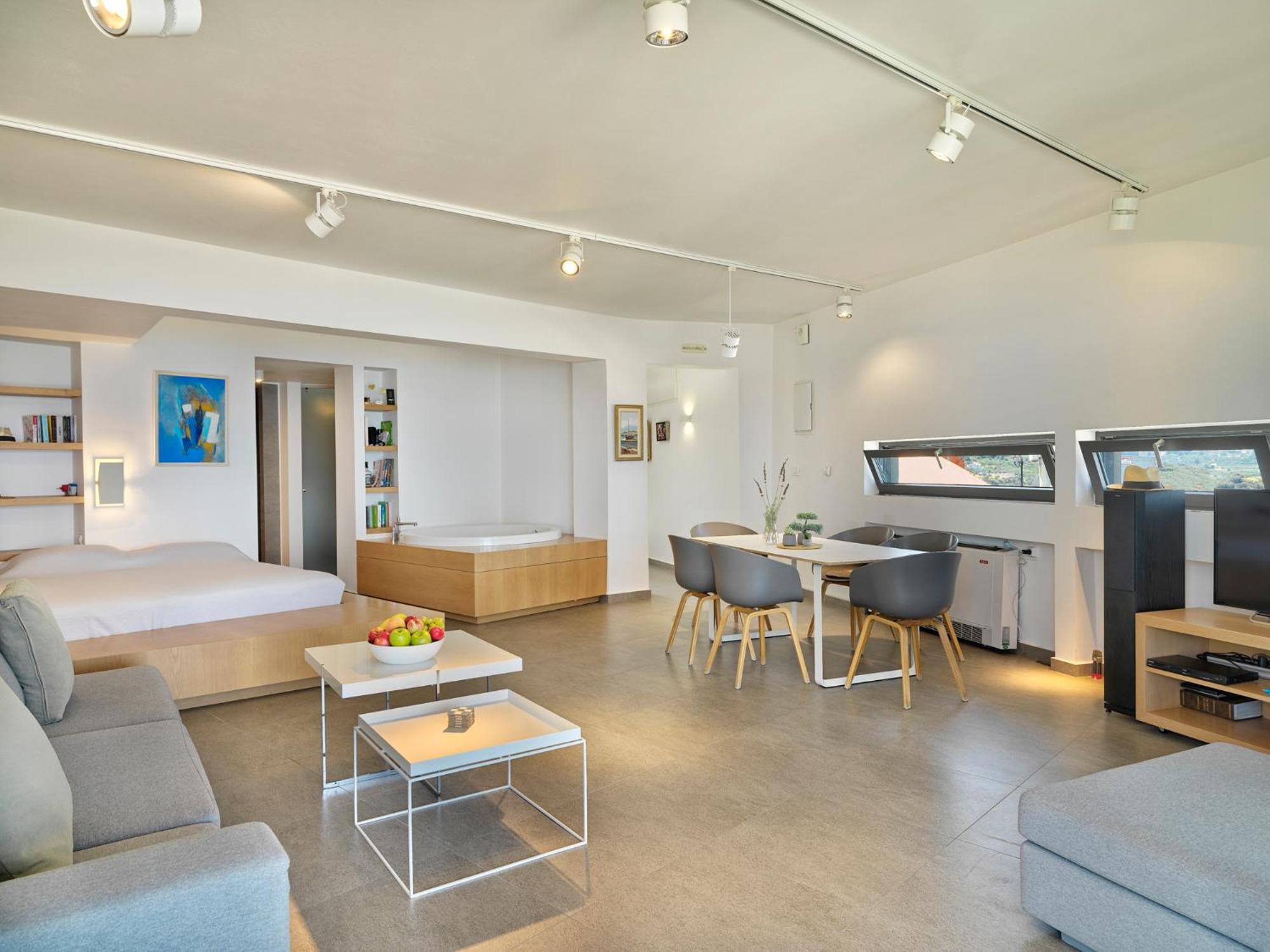 Alectrona Living Crete, Rocsea Luxury Apartment Platanés 外观 照片